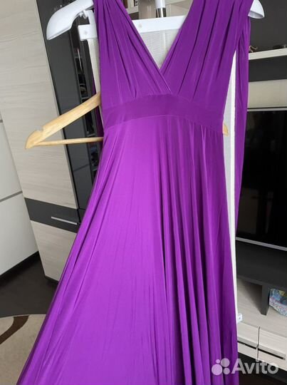 Фиолетовое платье