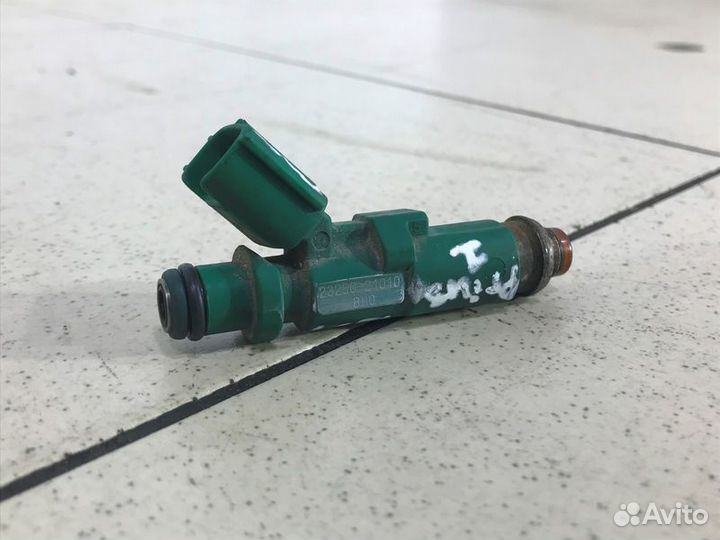 Топливная форсунка Тойота