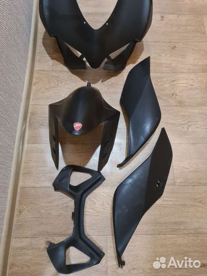 Пластик orig Ducati Panigale