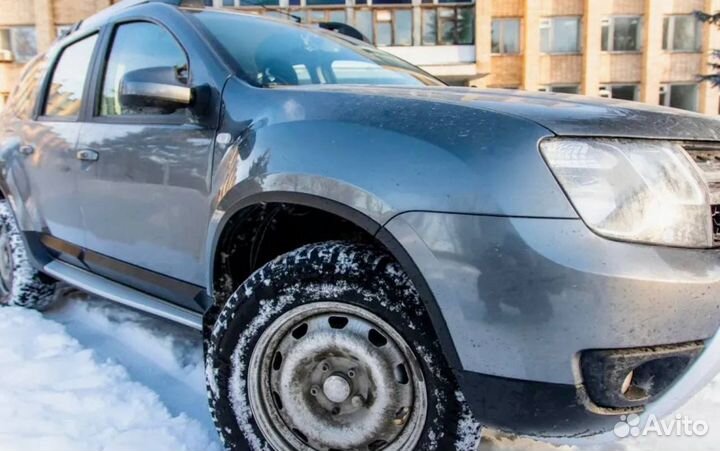 Накладки арок Рено Дастер