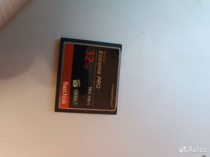 SanDisk CompactFlash 32Gb 160MB/s новая