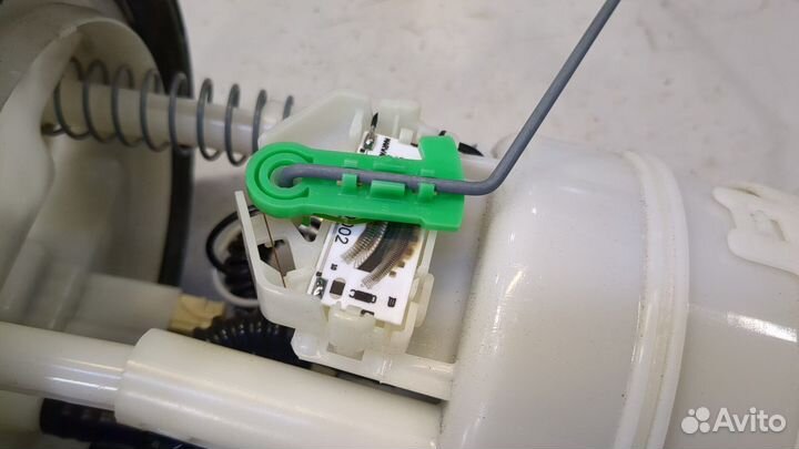 Насос топливный электрический Renault Clio, 2006