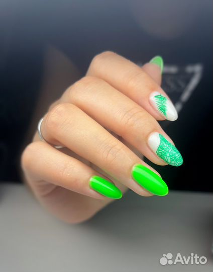 Маникюр покрытие гель-лак, педикюр