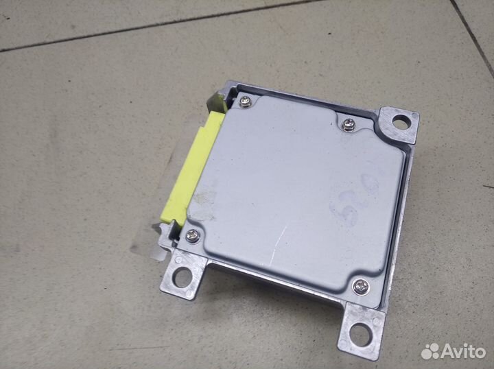 Блок управления AIR BAG Pajero/Montero Sport (KH)