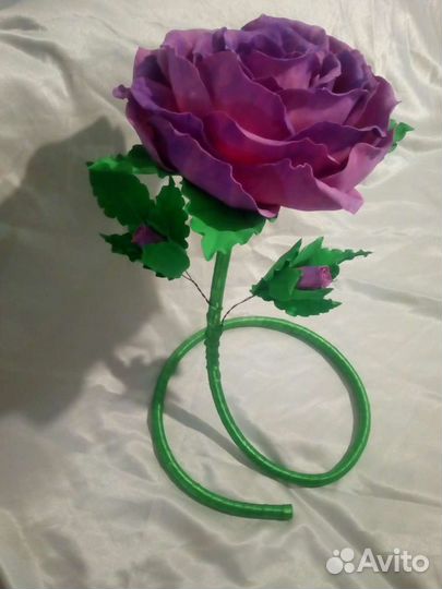 Интерьерная роза