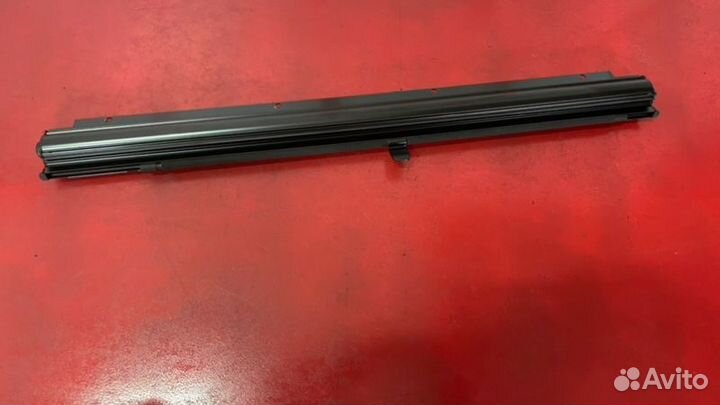 Шторка стекла задняя правая Audi A6 C6 BDW 2.4