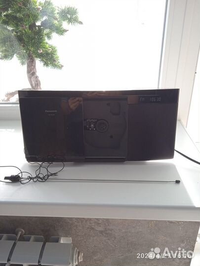 Музыкальный центр panasonic SC-HC 19