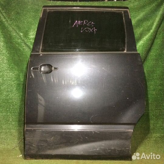 Дверь задняя левая Toyota Voxy AZR65 серая царапин