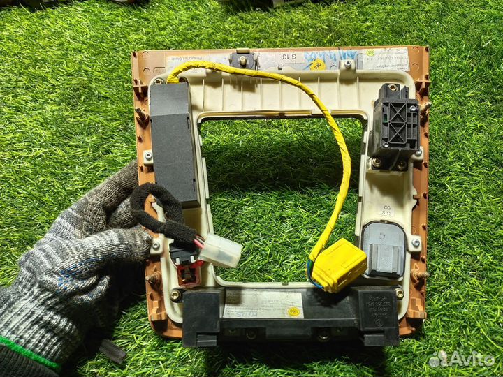 Накладка/чехол кулисы кпп Volkswagen Phaeton I