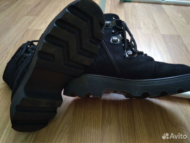 Ботинки женские зимние