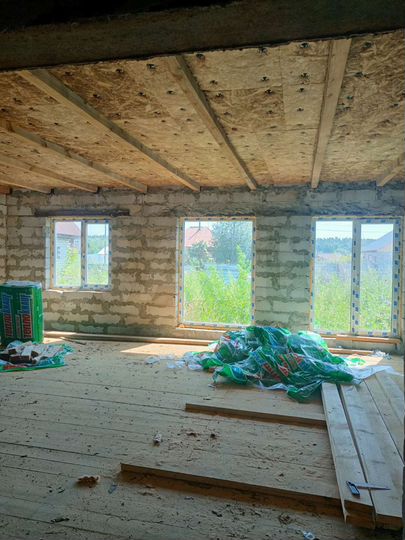 Дом 114 м² на участке 9,6 сот.