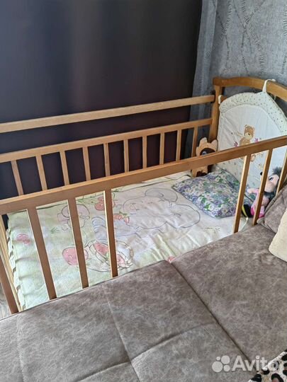 Детская кровать, матрас,постельное белье, ванночка