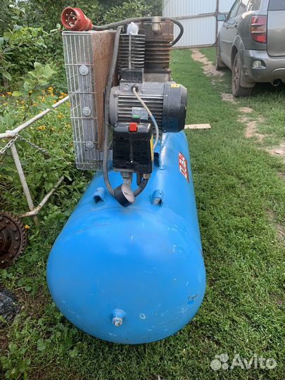 Компрессор воздушный 380в 270 л