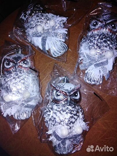 Новогодние Елочные игрушки и гирлянды