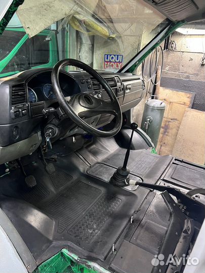 ГАЗ ГАЗель 3302 2.3 МТ, 2003, 8 800 км