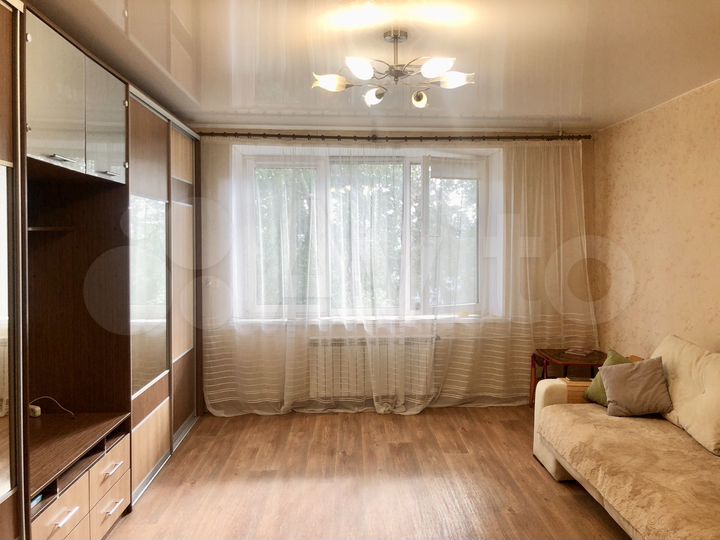 2-к. квартира, 50 м², 4/5 эт.