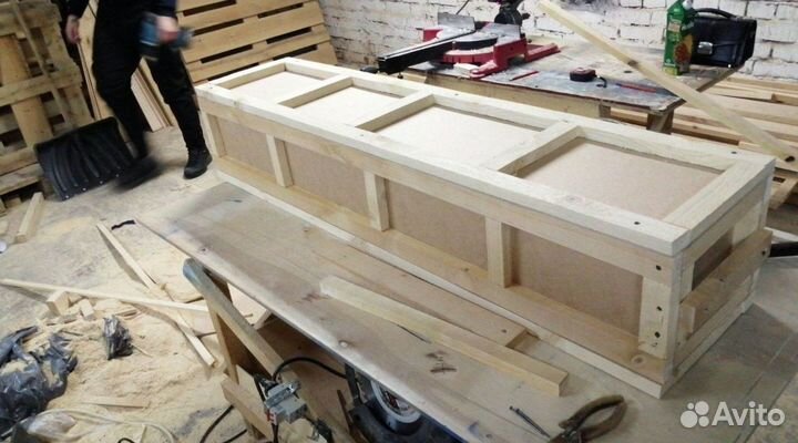Ящики деревянные для транспортировки грузов
