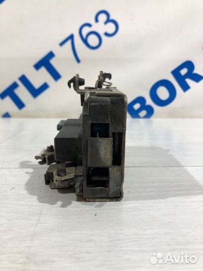 Замок двери передний левый LADA granta 1.6 мт седа