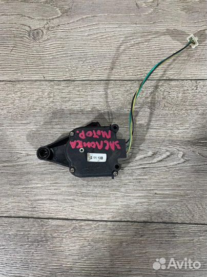 Моторчик привода заслонок отопителя Lifan Smily