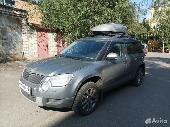 Автобокс Вояж мини 370л на Шкода Ети