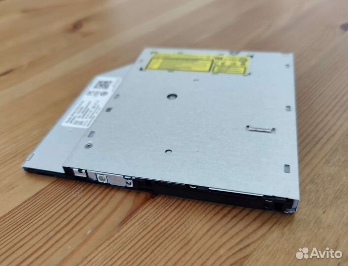 Дисковод DVD RW DL Hitachi-LG GUA0N