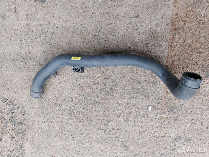 Патрубок интеркулера Volkswagen Sharan 1 restailin