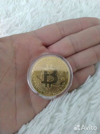 Монета биткоин