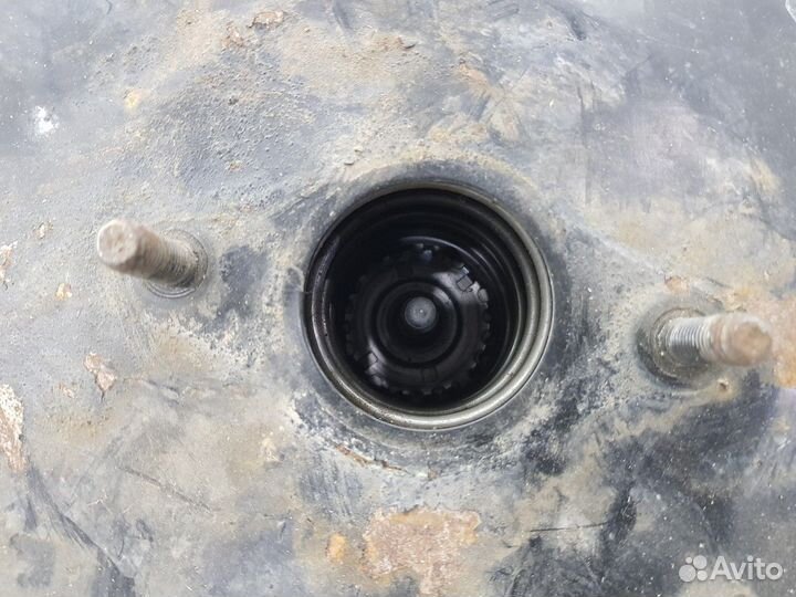 Усилитель тормозов вакуумный