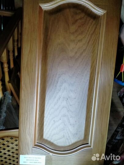 Дверца дерево дуб