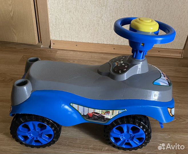 Детская машинка толокар каталка