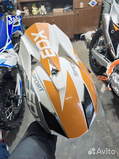 Кроссовый шлем