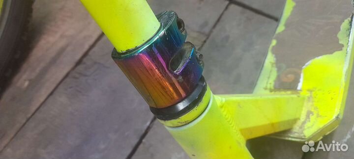 Трюковой самокат кастом в парк