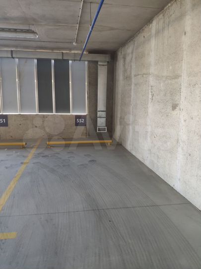 Машиноместо, 14 м²