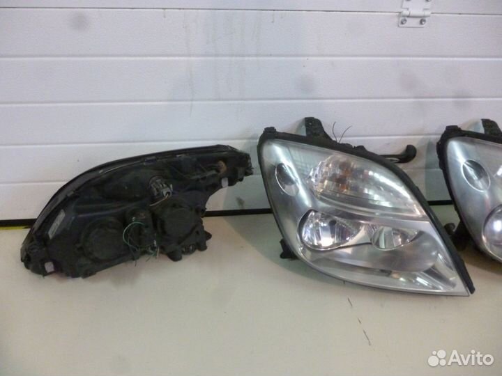 Фара правая Renault Scenic 1 рестайлинг