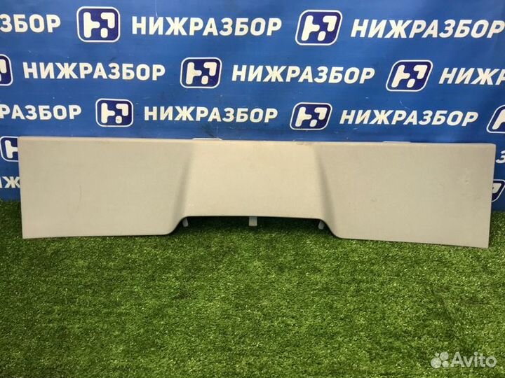 Обшивка двери багажника Opel Zafira B 1.8 Z18XER