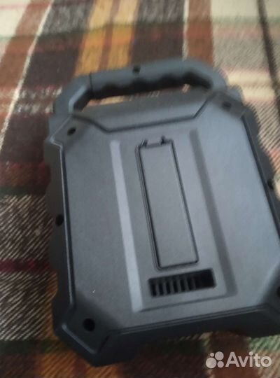 Блютуз колонка