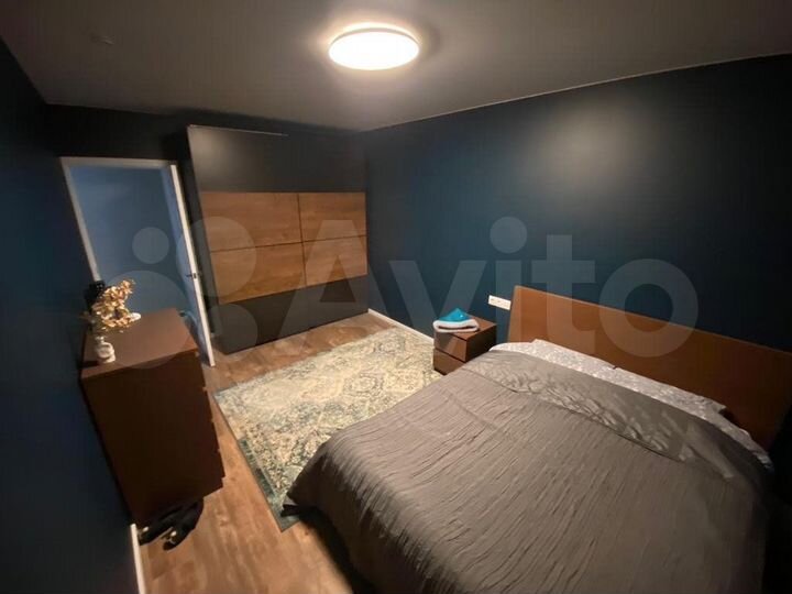 2-к. квартира, 57 м², 15/18 эт.