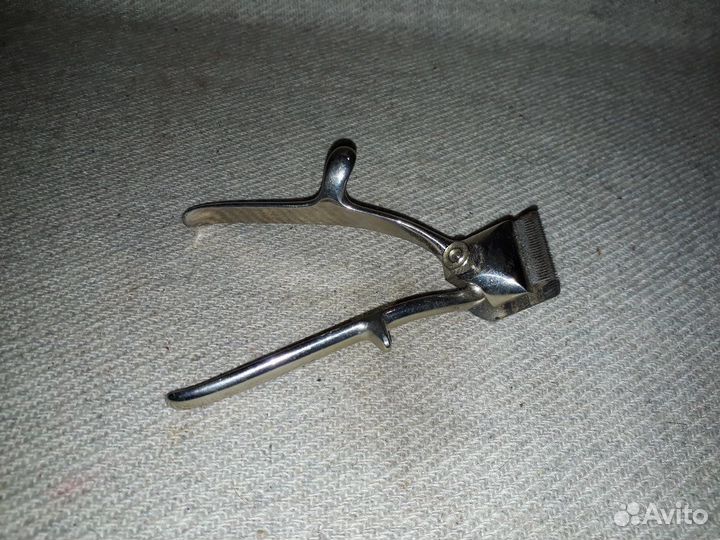 Маленькая машинка для стрижки волос клеймо Norma