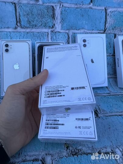 iPhone 11, 128 ГБ