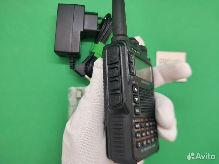 Радиостанция Yaesu VX-8DR
