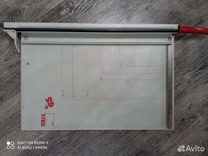 Резак для бумаг ideal 1042