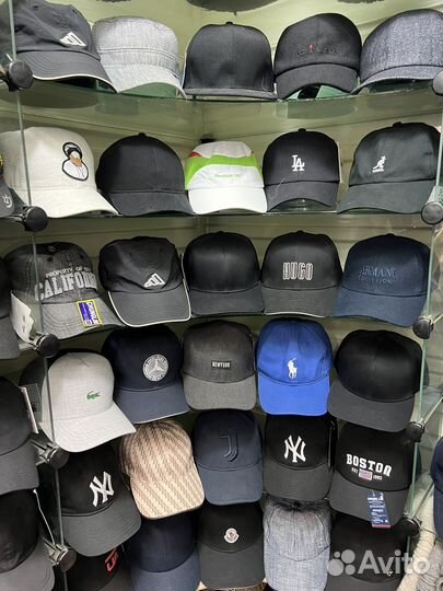 Кепки джинсовые