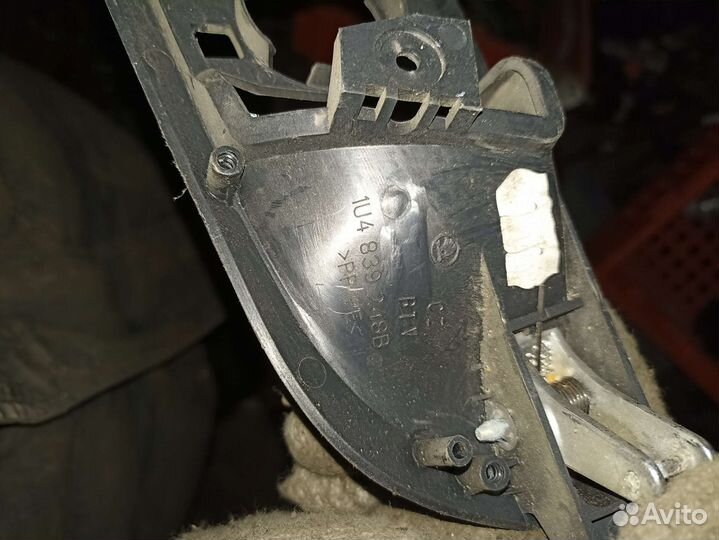 Ручка салона задняя правая Skoda Octavia tour