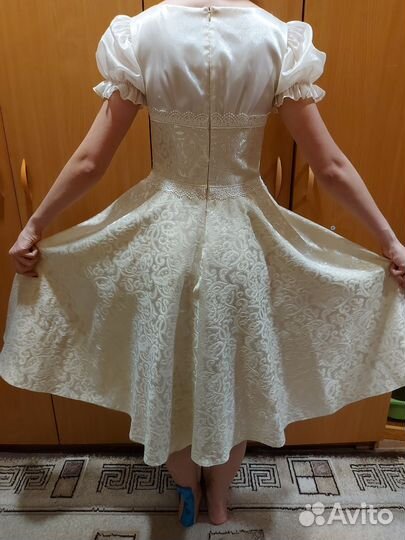 Нарядное платье