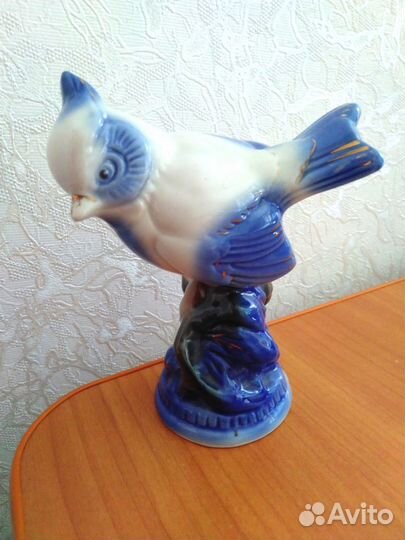 Фарфоровая статуэтка Синица. Старая Гжель. СССР