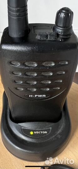 Рация vector vt 44