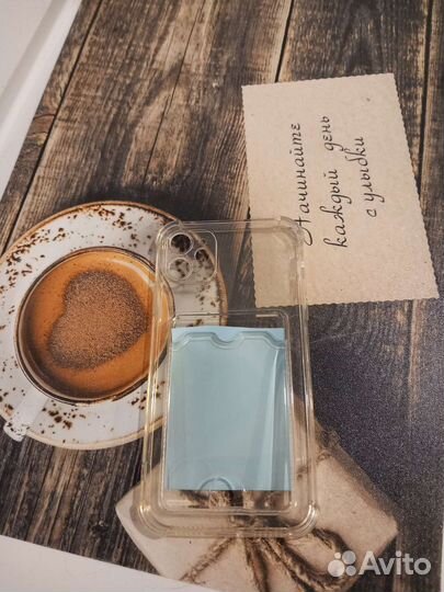 Чехол на iPhone 11