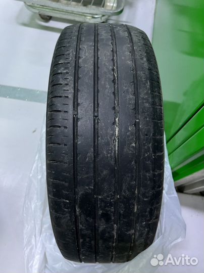 Toyo NanoEnergy 2 205/60 R16 92V