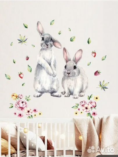 Интерьерные наклейки