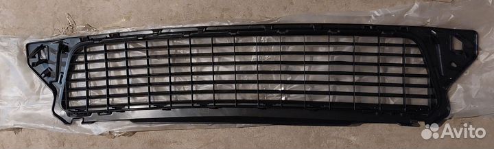 Решётка в бампер Renault Duster (1 покаления)